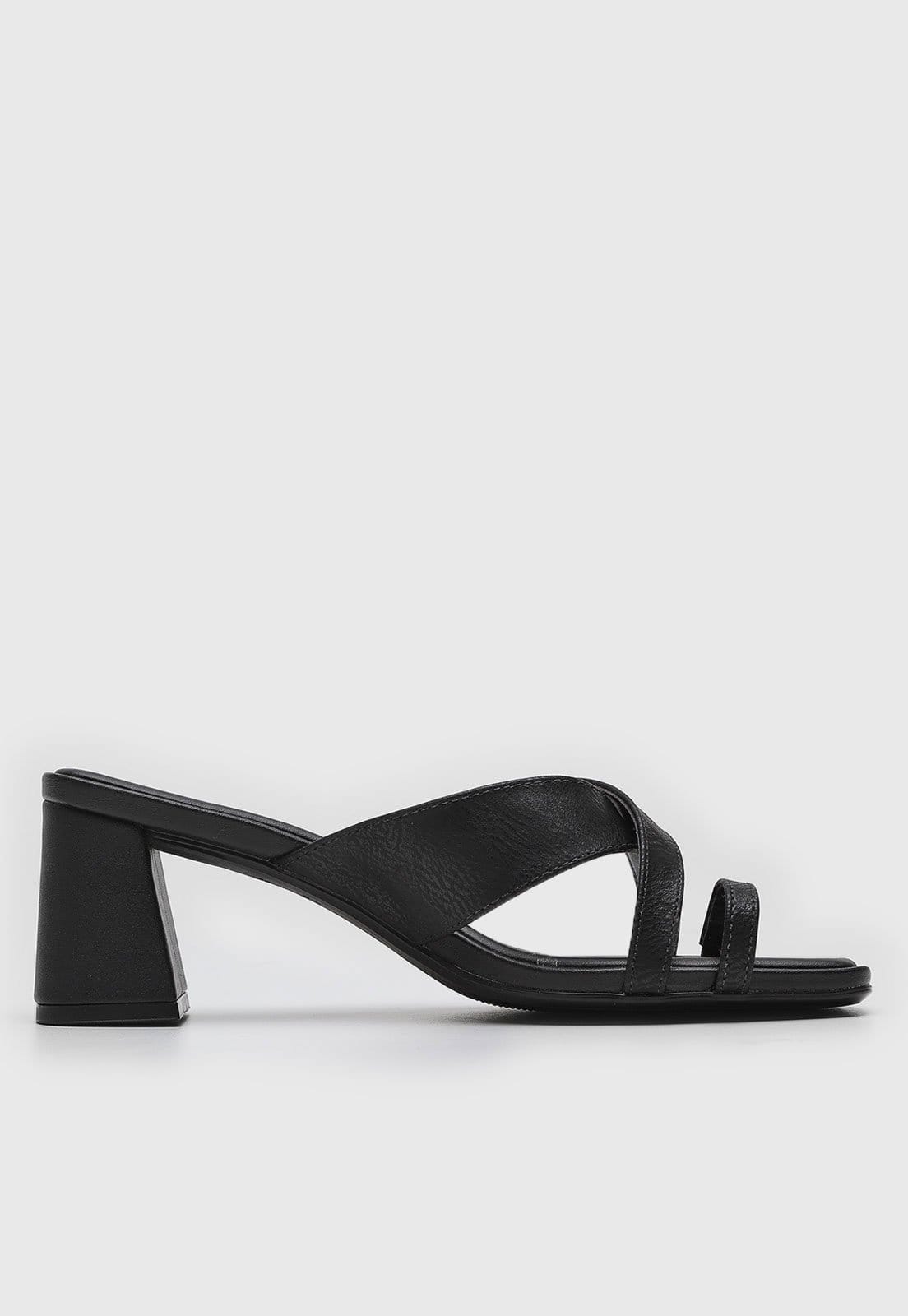 Vista 2 Sandália Feminina Vizzano Salto Bloco Tiras Cruzadas Preta VIZZANO preto