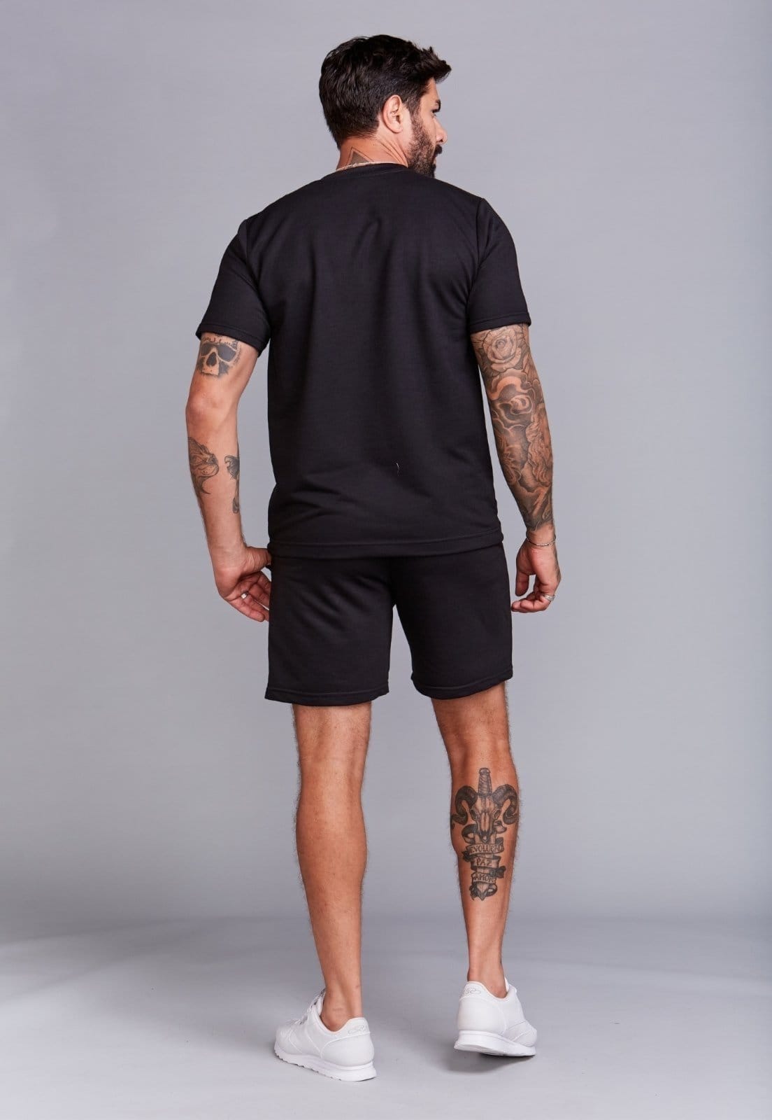Vista 2 Conjunto Moletinho Camiseta + Shorts Masculino Daze Modas Daze Modas preto