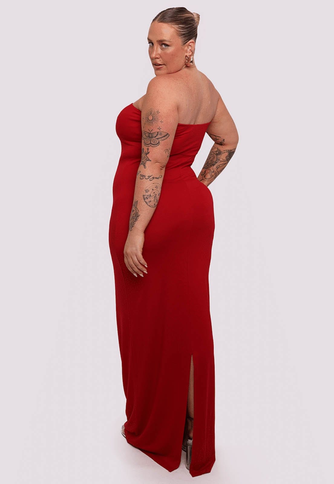 Vista 2 vestido fenda amuleto Mundo Lolita mundololita vermelho