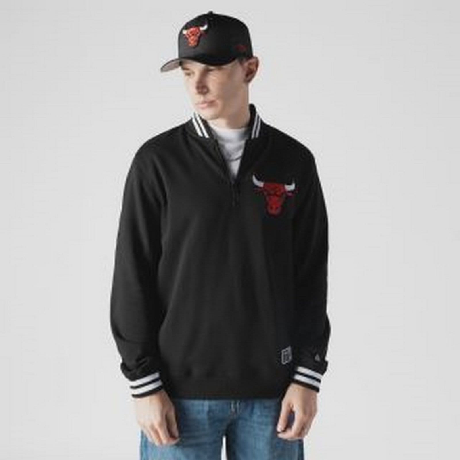 Vista 2 Moletom New Era Quarter Chicago Bulls NBA new era preto