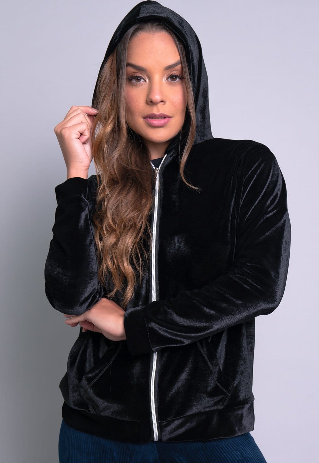 Vista principal Casaco MVB Modas Jaqueta Veludo Molhado Zíper Capuz Inverno Mvb Modas preto