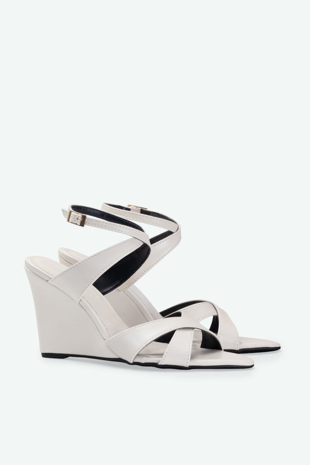 Vista 2 Sandália Mirella Off White Suzana Santos off-white white