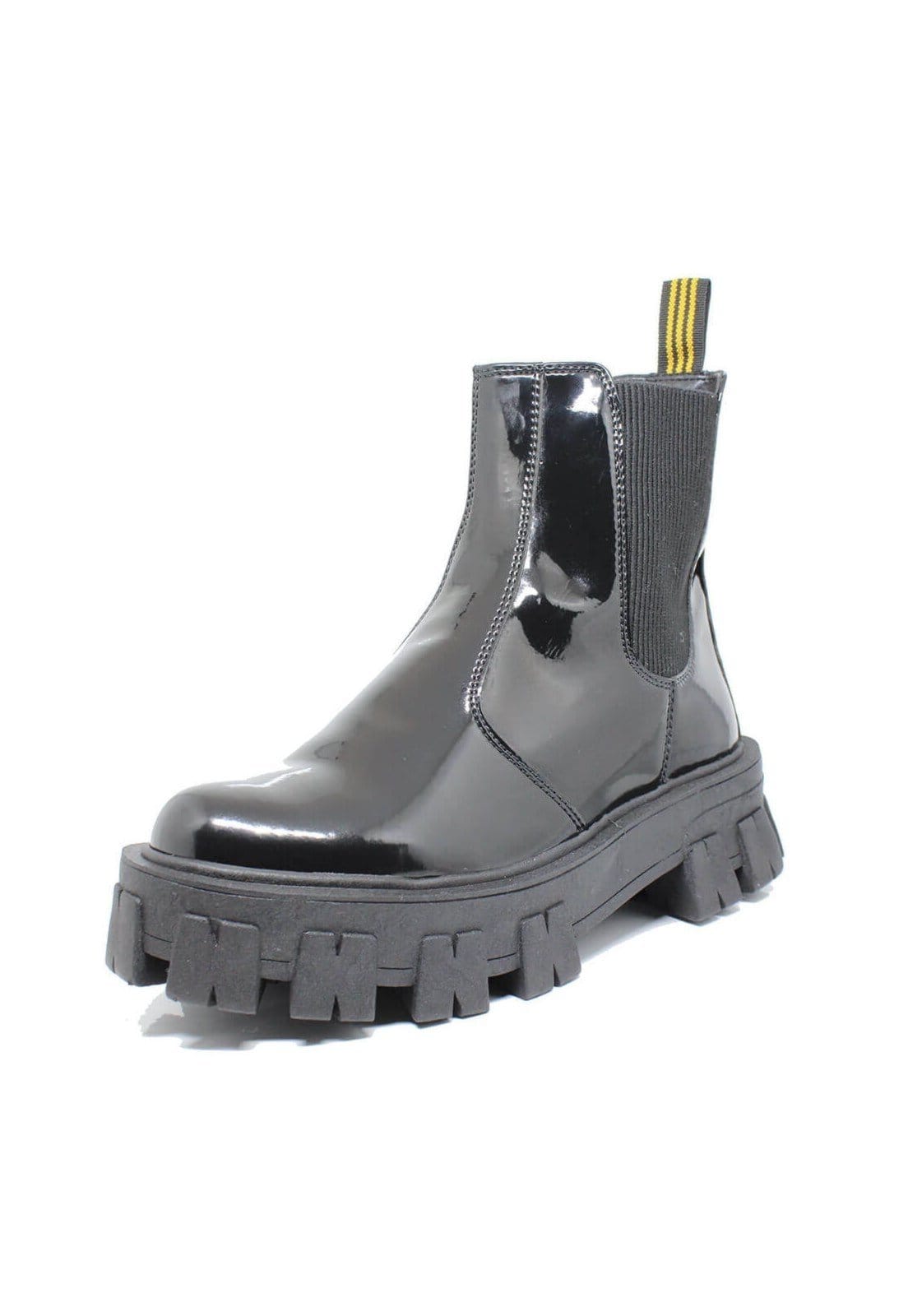 Vista principal Bota Tratorada Meggie Chelsea Estilo Veggie Verniz ESTILO VEGGIE SHOES preto