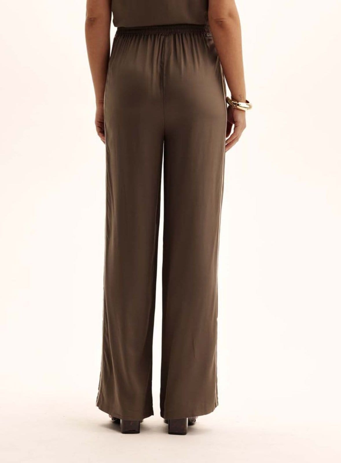 Vista 2 Calça Feminina Reta Cós Elástico Triton Verde/Bege Triton bege verde