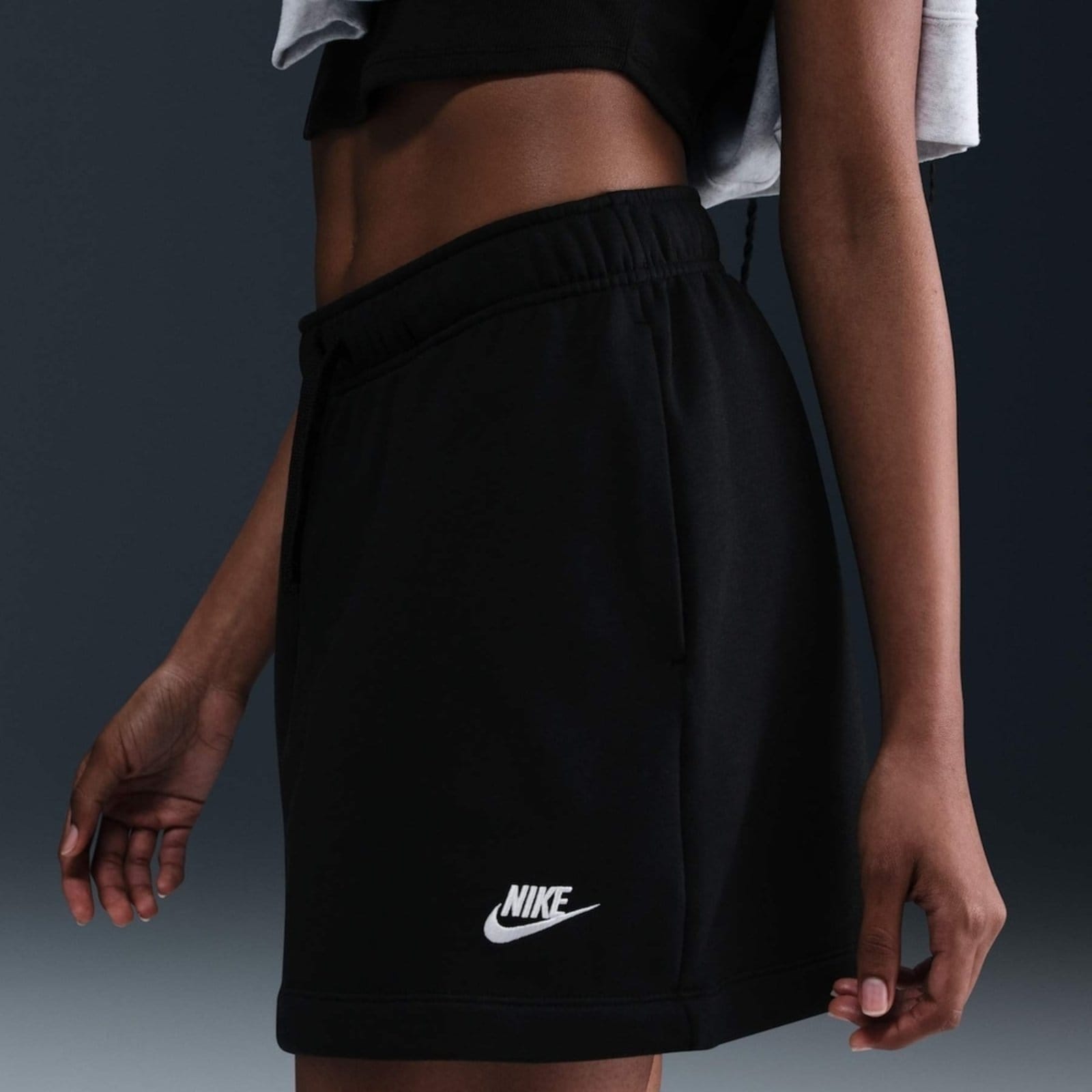 Saia Nike Sportswear Club Feminina - 2