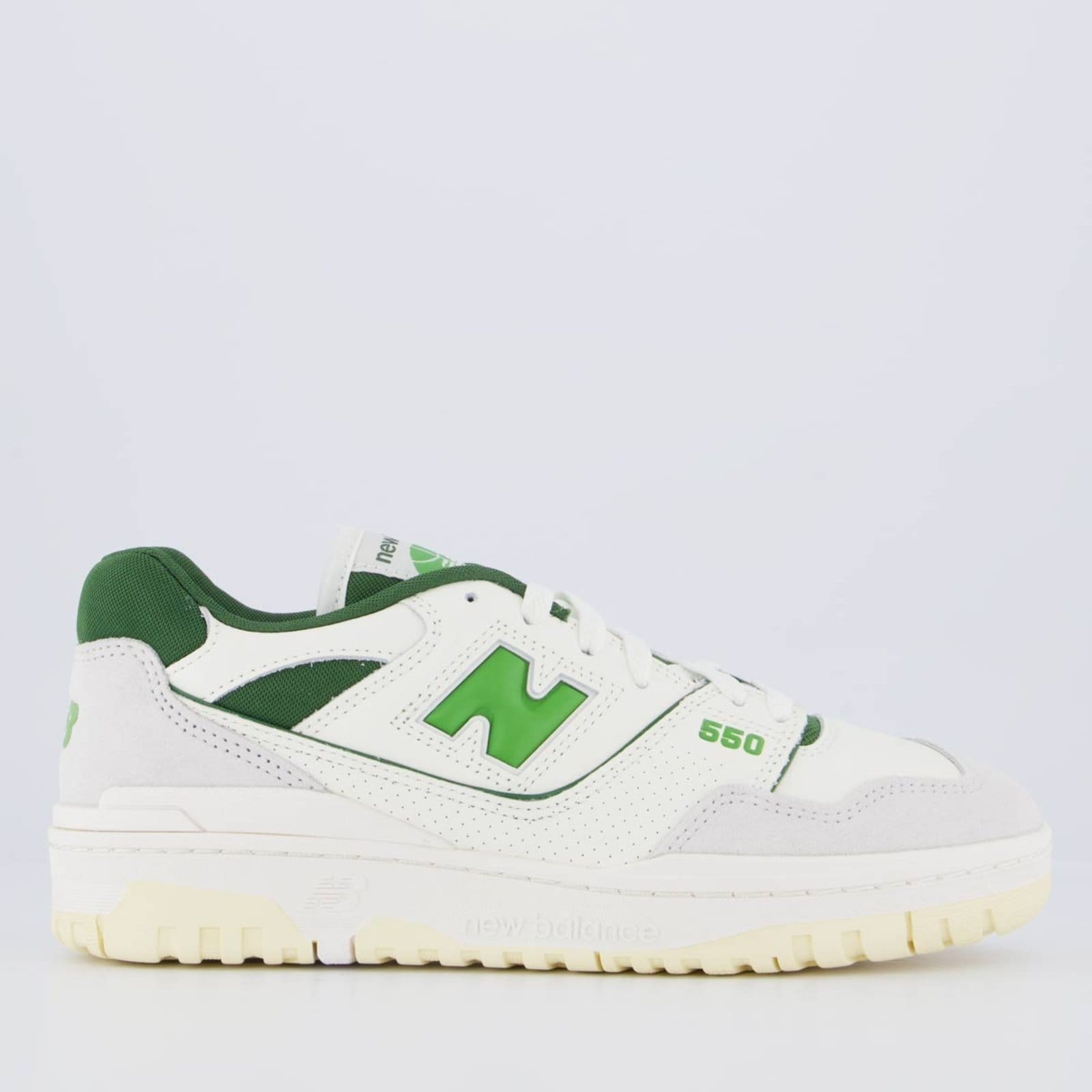 Vista principal Tênis New Balance 550 Off White e Verde New Balance branco white