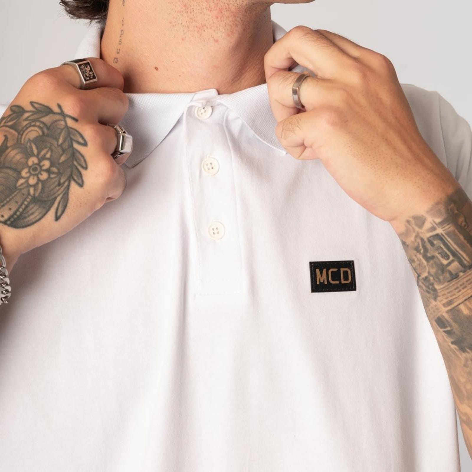 Vista 2 Camisa MCD Polo MCD WT26 Masculina MCD branco