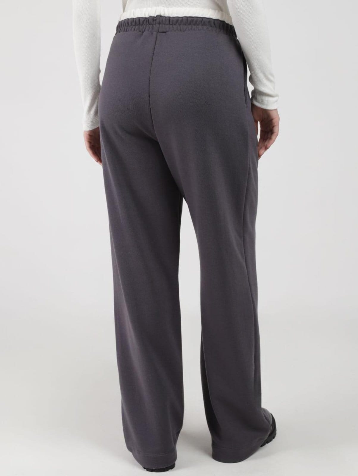 Vista 2 Calça Moletom Wide Leg Autentique Feminina Autentique cinza