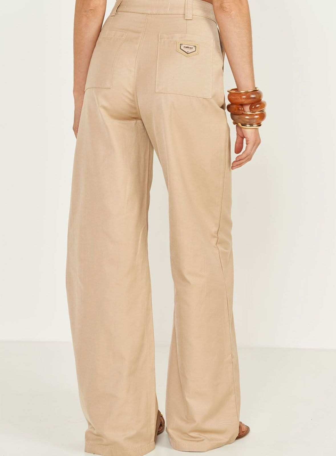 Vista 2 Calça Ampla Alfaiataria Joana Colcci Flavo Colcci bege