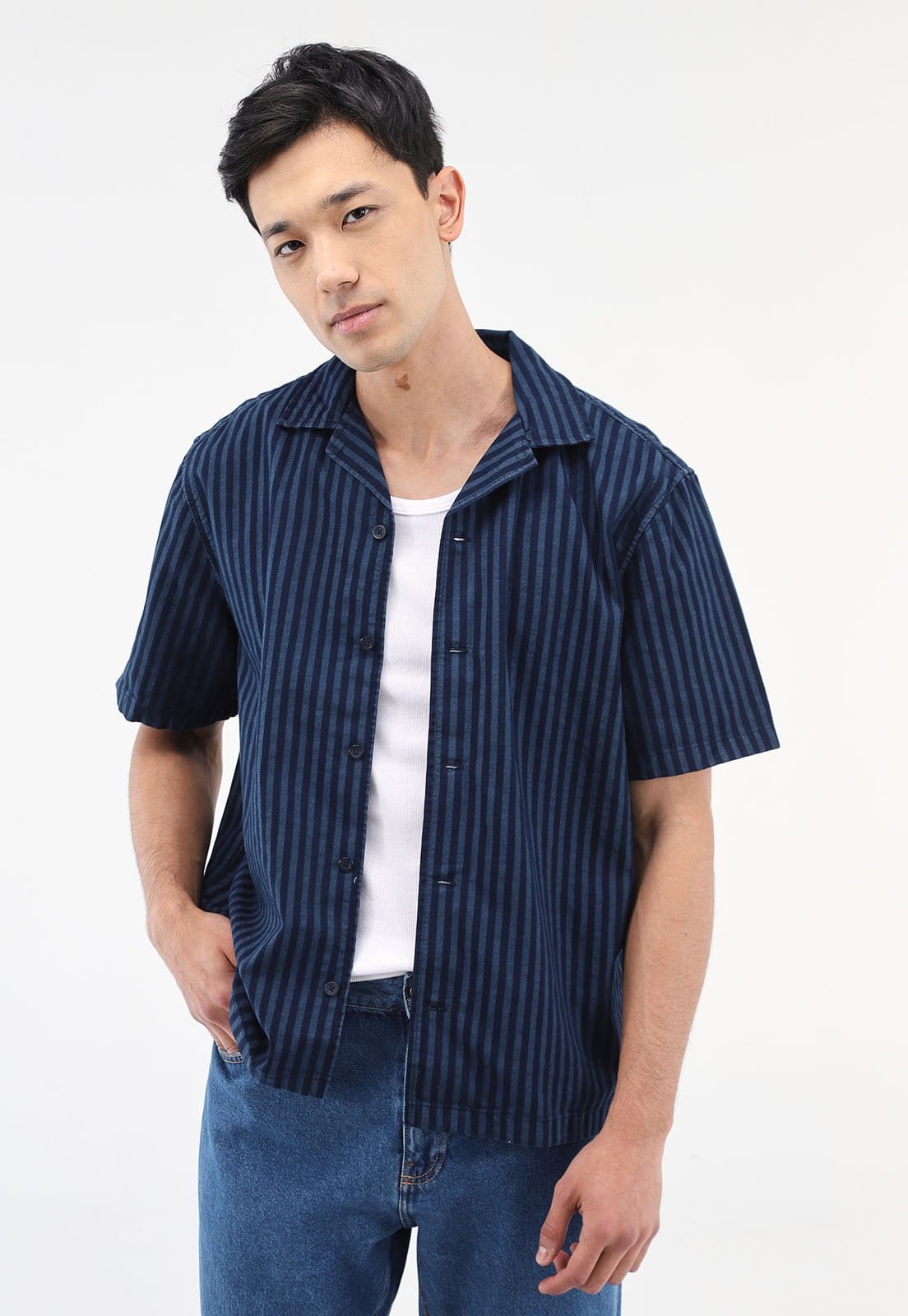 Vista principal Camisa GAP Reta Listrada Azul-Marinho GAP azul marinho