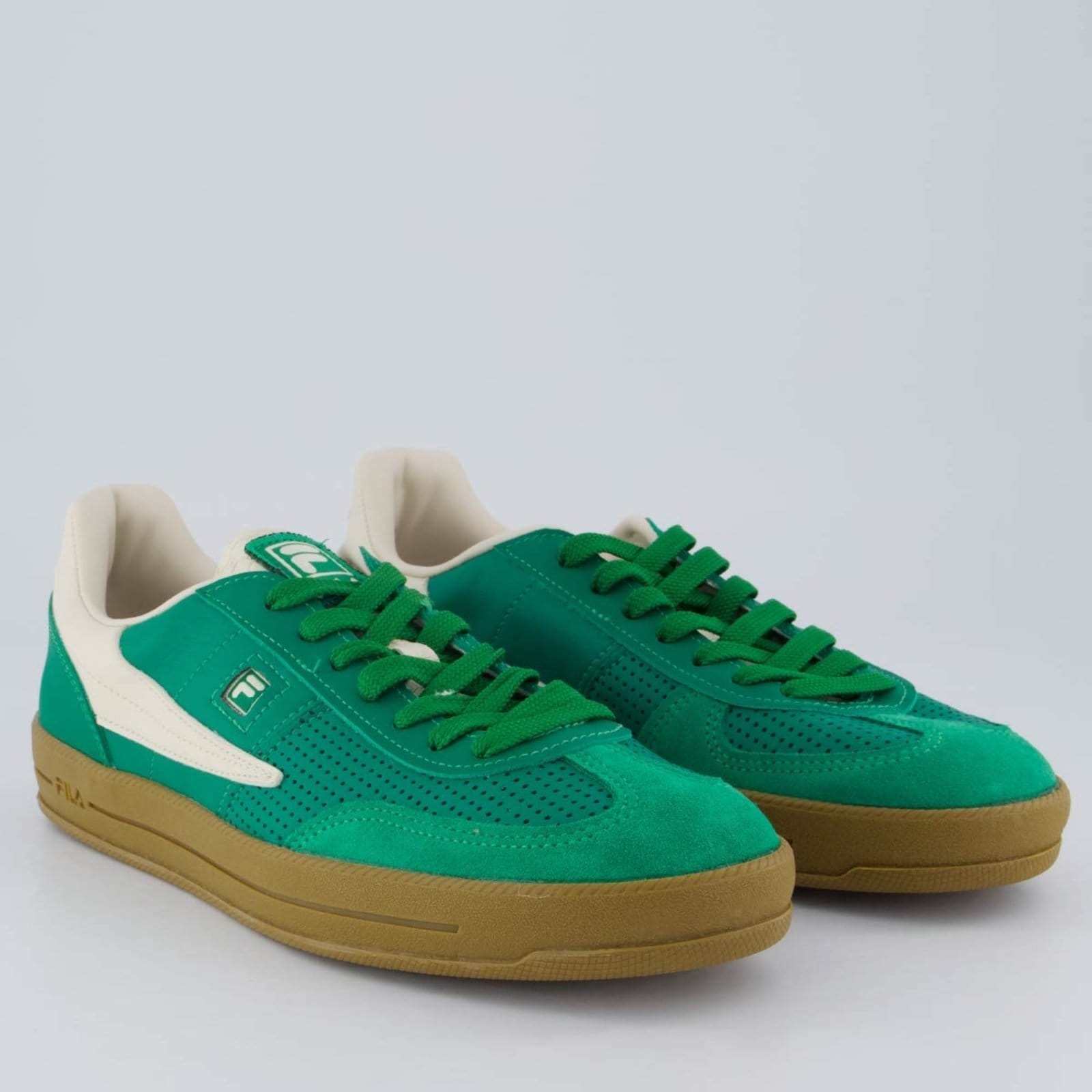 Vista 2 Tênis Fila FX Court 70 Vintage e Bege Fila verde