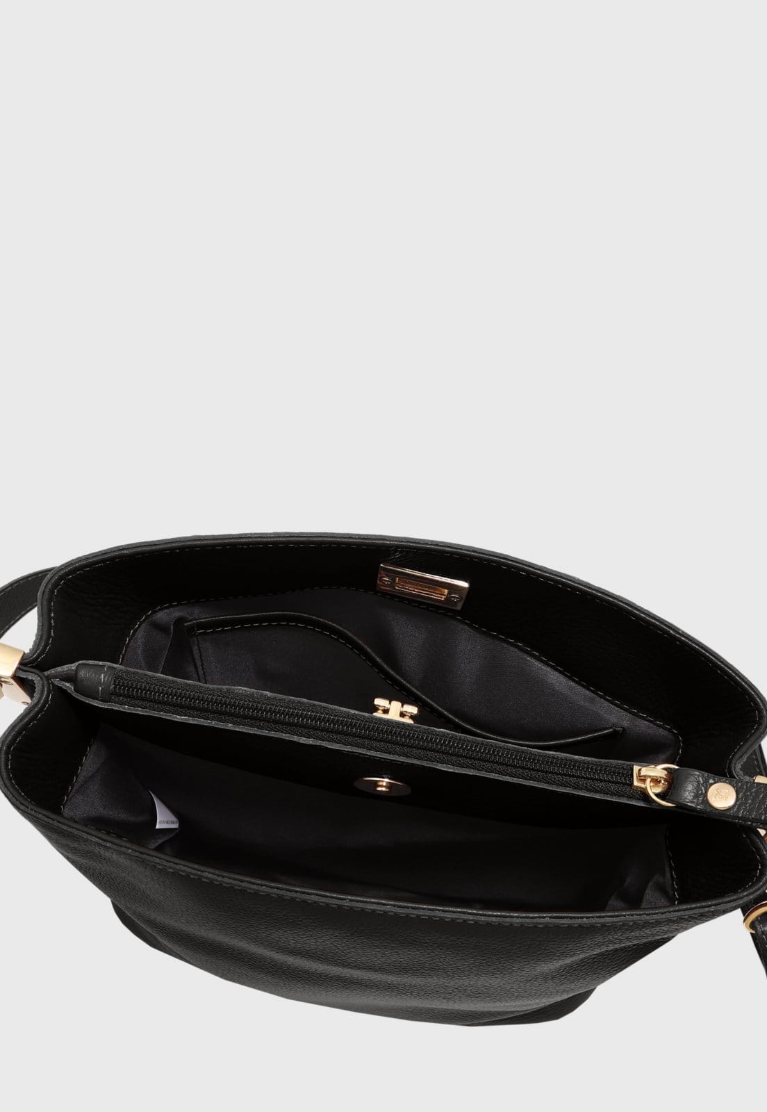 Vista 2 Bolsa Transversal Couro Mariart Juá Preta Mariart preto