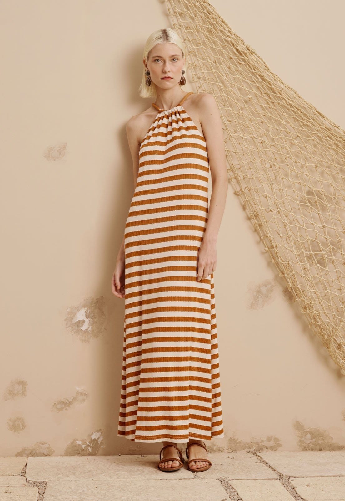 Vestido Longo Amarração Corda