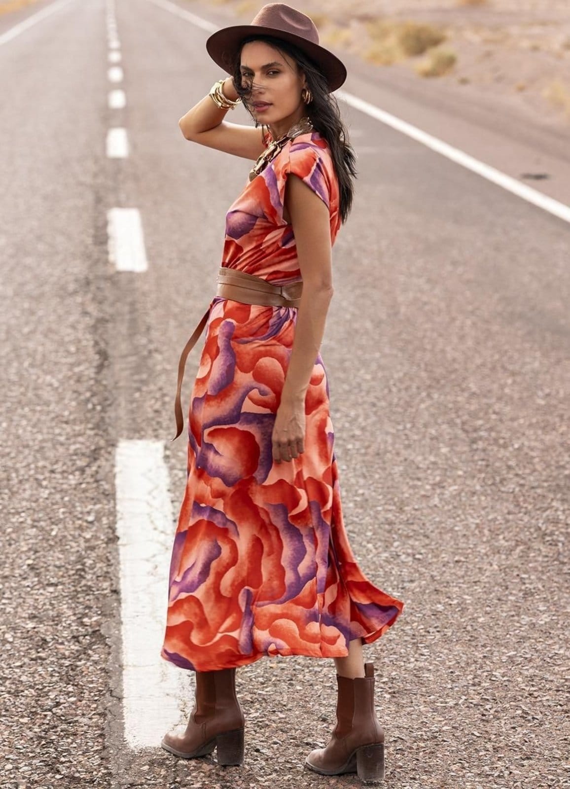 Vista 2 Saia Malha Fria Aquarela Colorido Quintess laranja