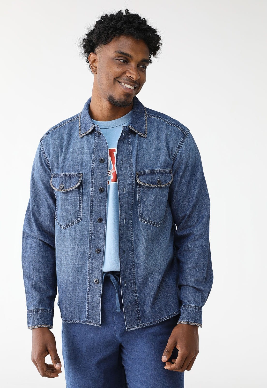 Camisa Jeans GAP Reta Pockets