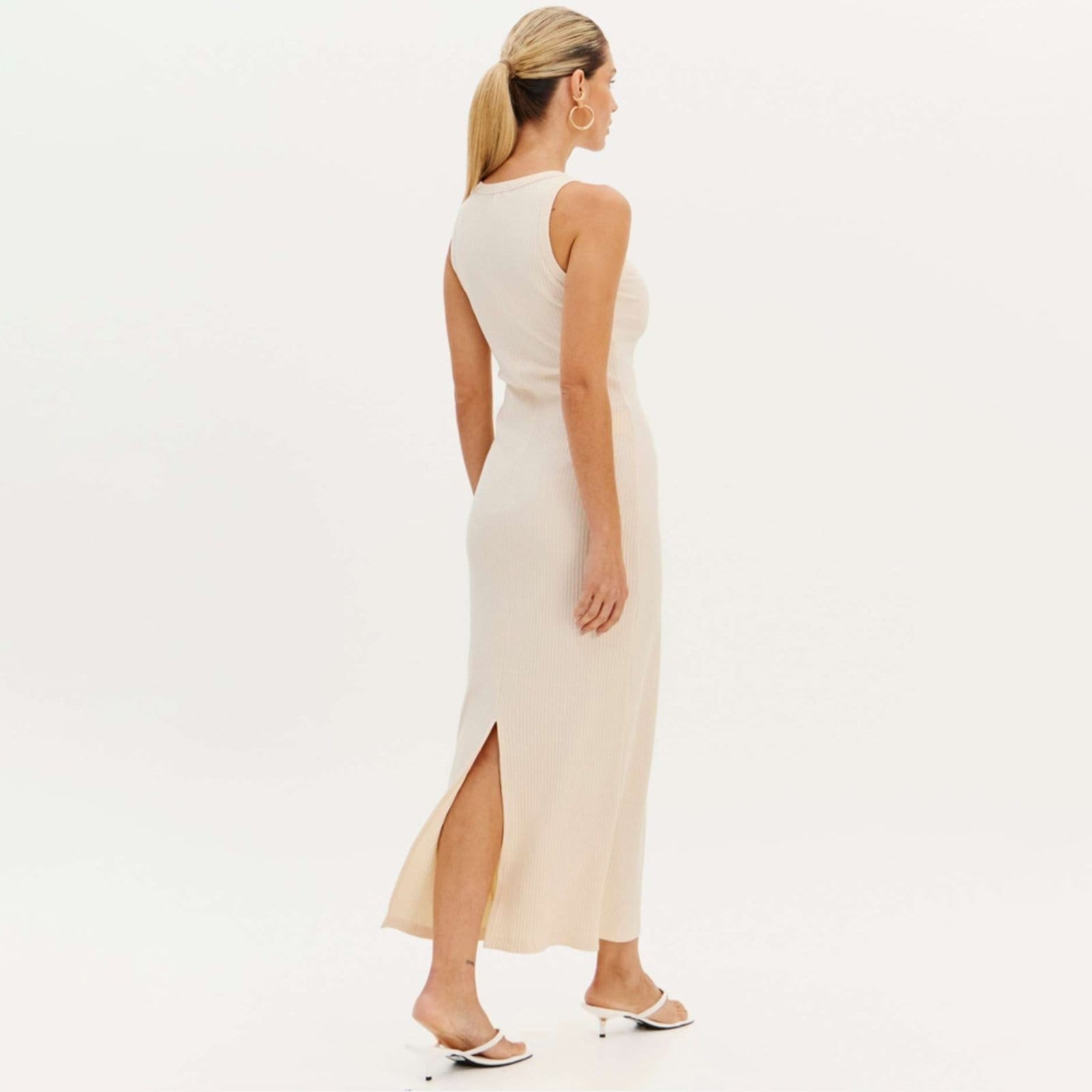 Vista 2 Vestido Super Midi Easy Lança Perfume Noo Ve26 Feminino Easy Lança perfume bege