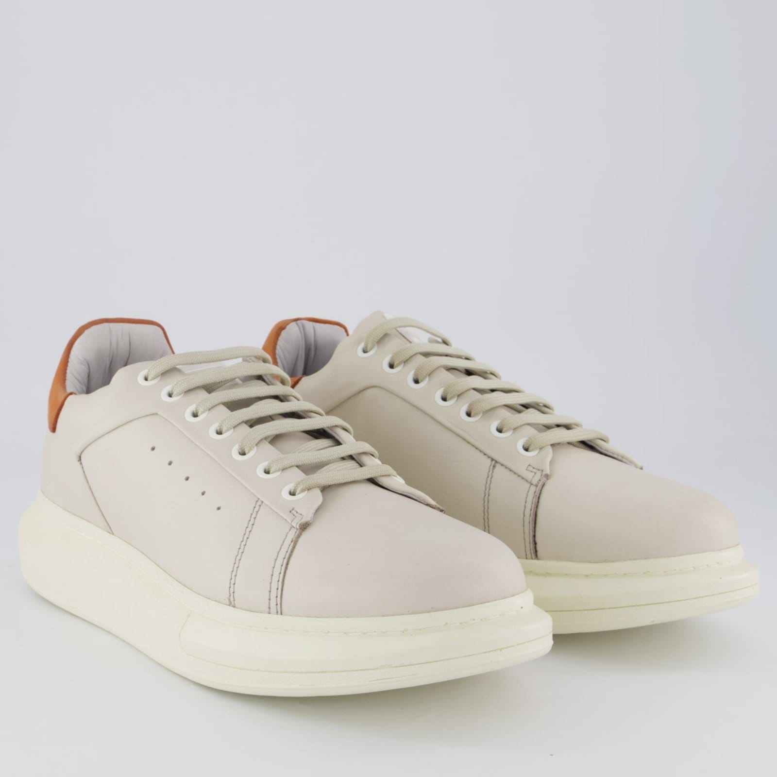 Vista 2 Tênis Ferracini Gold Bege e Laranja FERRACINI bege gold