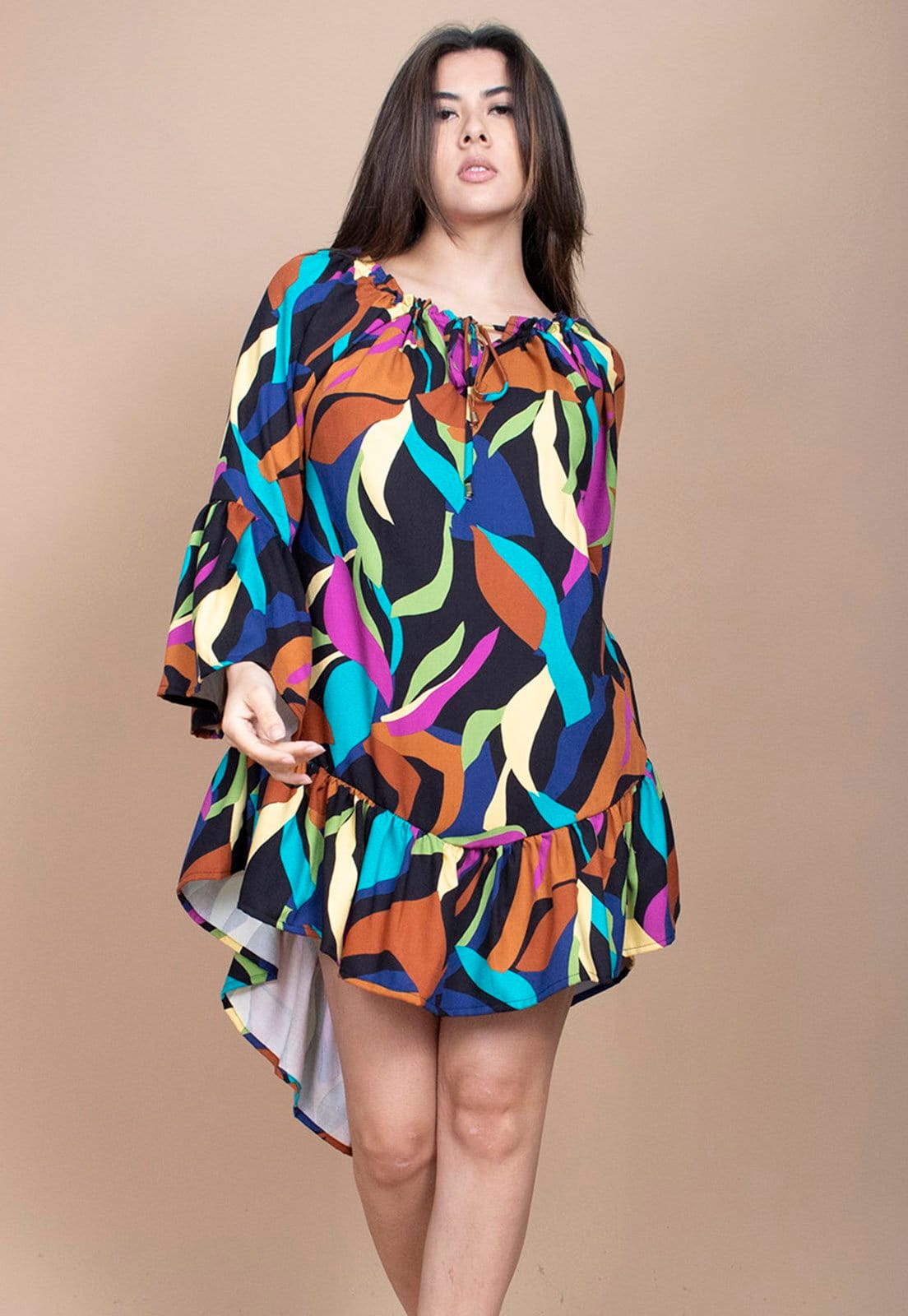 Vista principal Vestido Curto Cabanafree Viscose Com Babados Estampa Aurora Urbana Cabanafree azul/estampado/laranja/preto