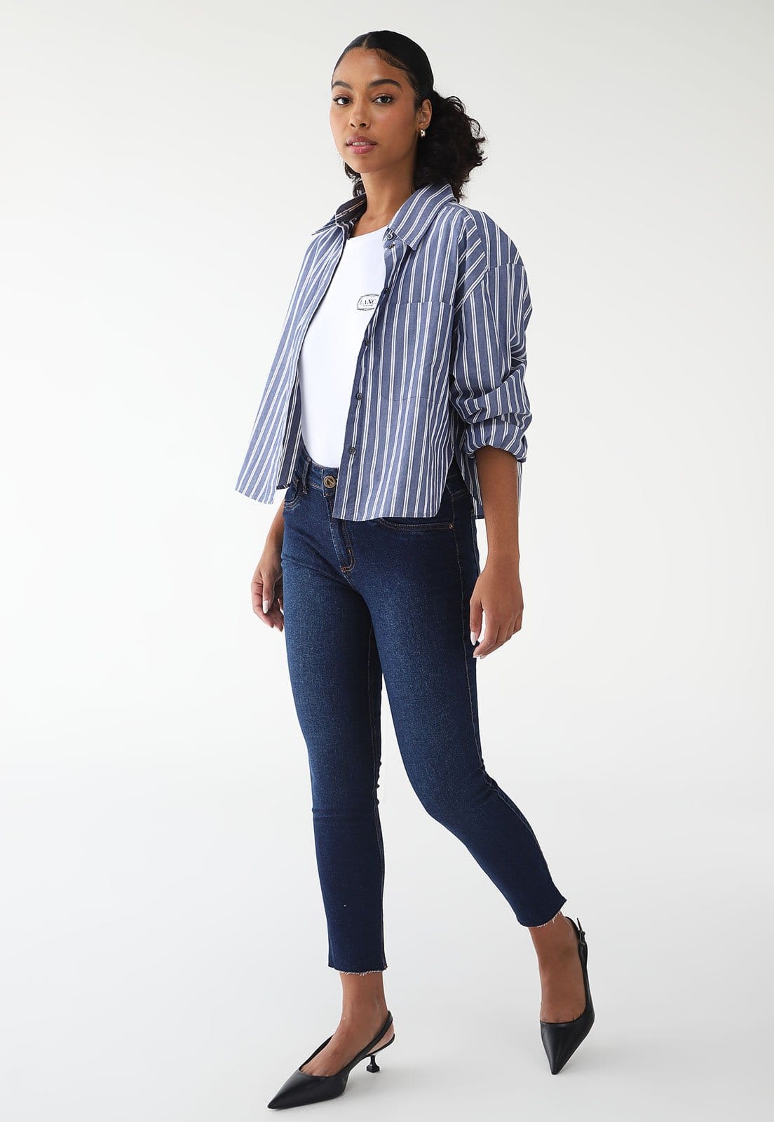 Vista 2 Calça Jeans Lança Perfume Skinny Cigarrete Lança Perfume azul