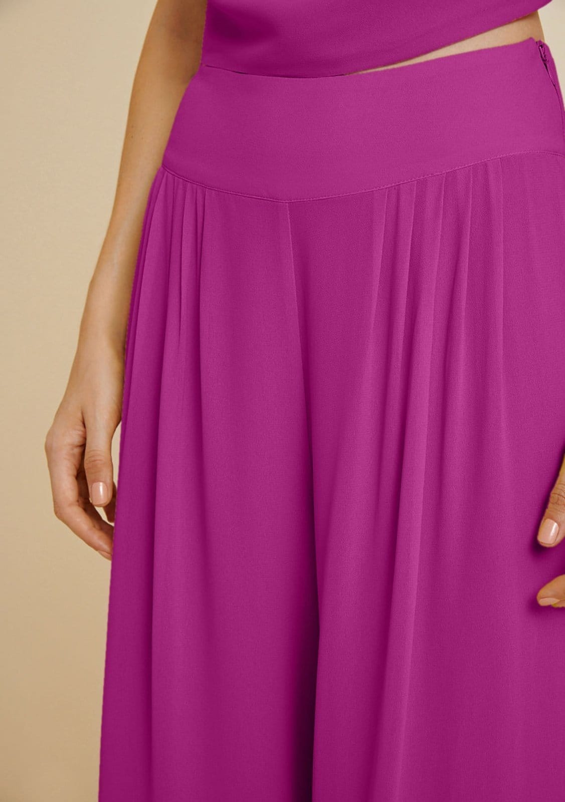 Vista 2 Calça Morena Rosa Pantalona Cós Alto Com Pregas Roxo Morena Rosa roxo rosa