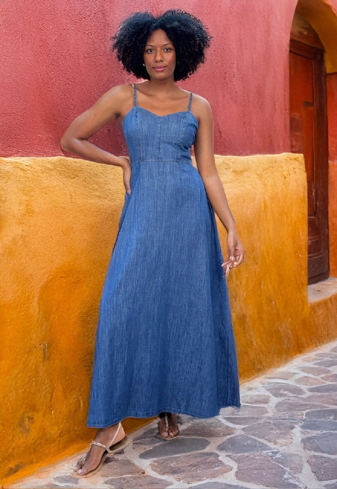 Vista 2 Vestido Cabanafree jeans longo com alça Cabanafree azul