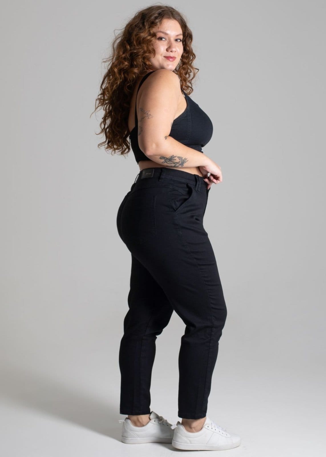 Vista 2 Calça Sarja Sawary Plus Size - 275271 Sawary preto