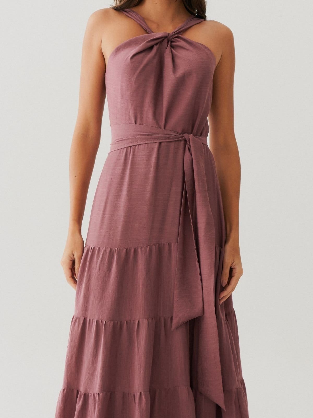 Vista 2 Vestido Via Lessa Roselle Longo em Viscose Uva Via Lessa roxo