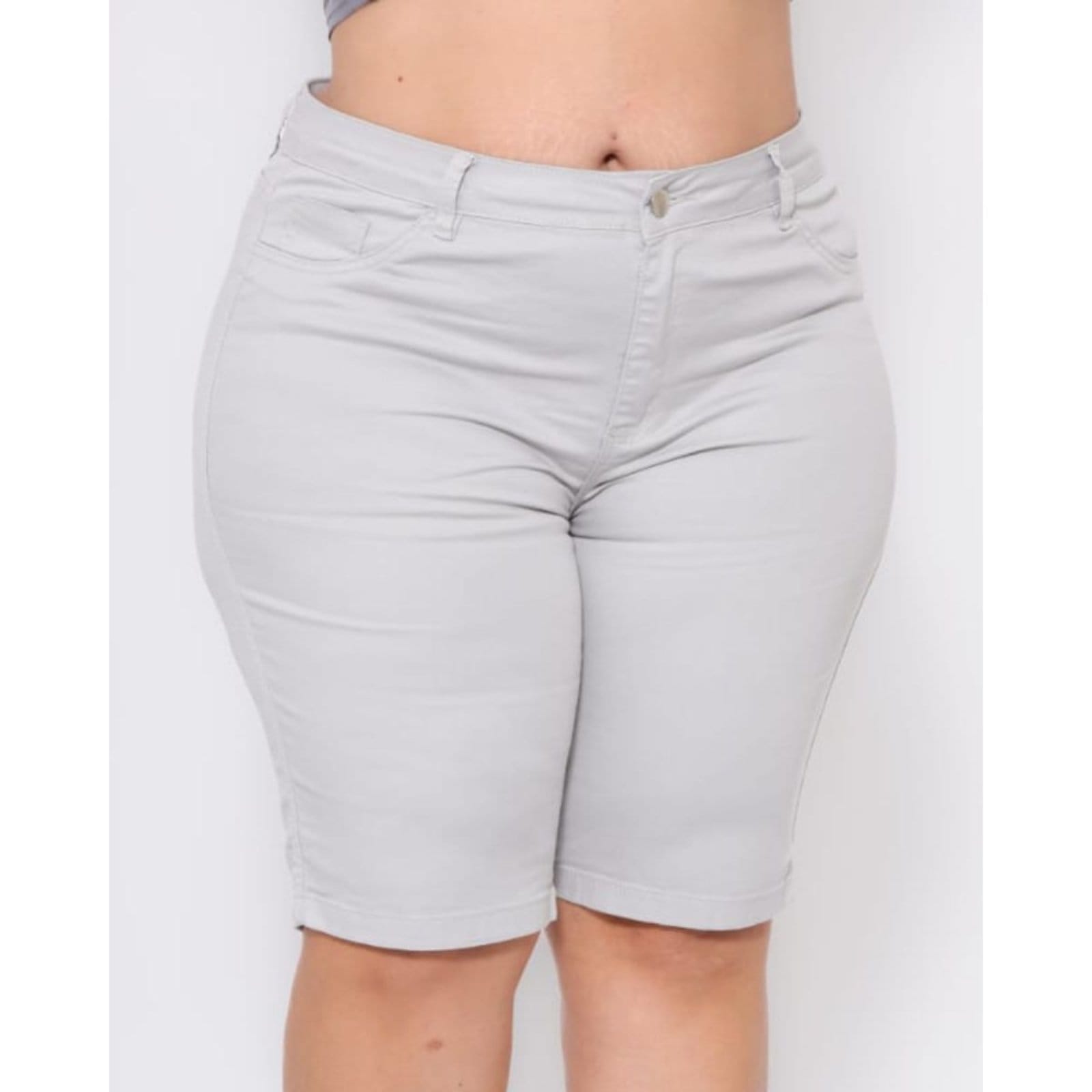 Vista principal Bermuda Feminina Jeans Loka Plus Size Joana Jeans Loka cinza