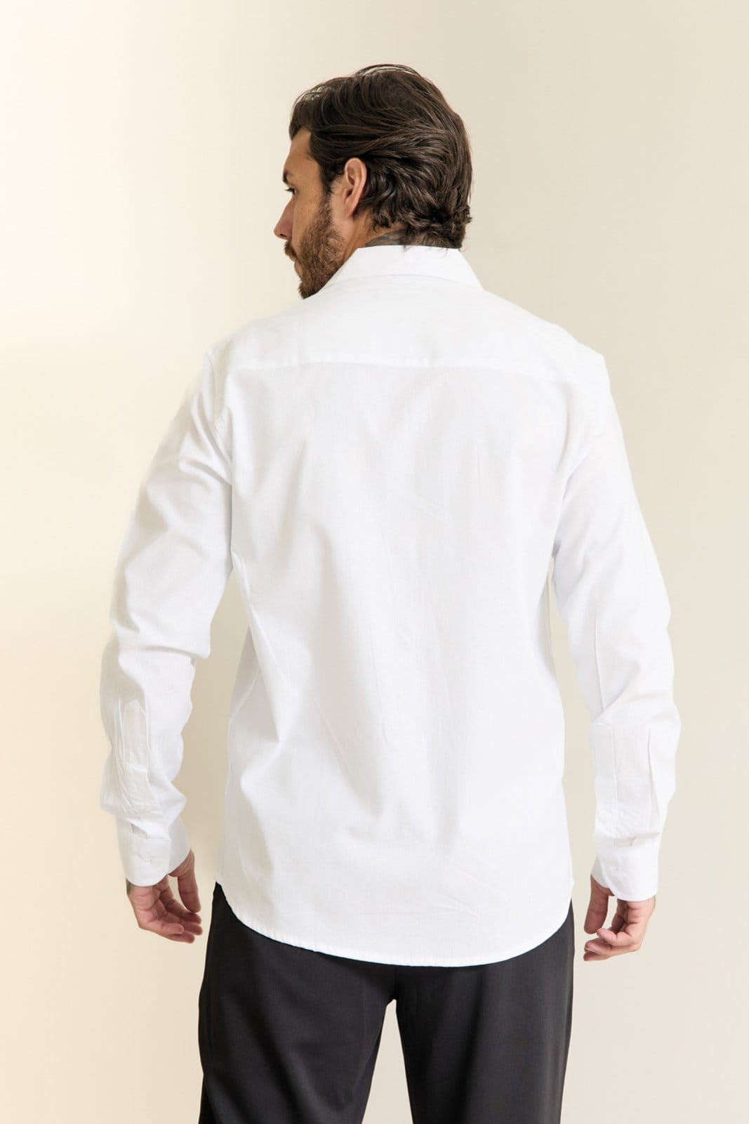 Vista 2 Camisa Manga Longa Masculina com Linho Dialogo LEMIER branco