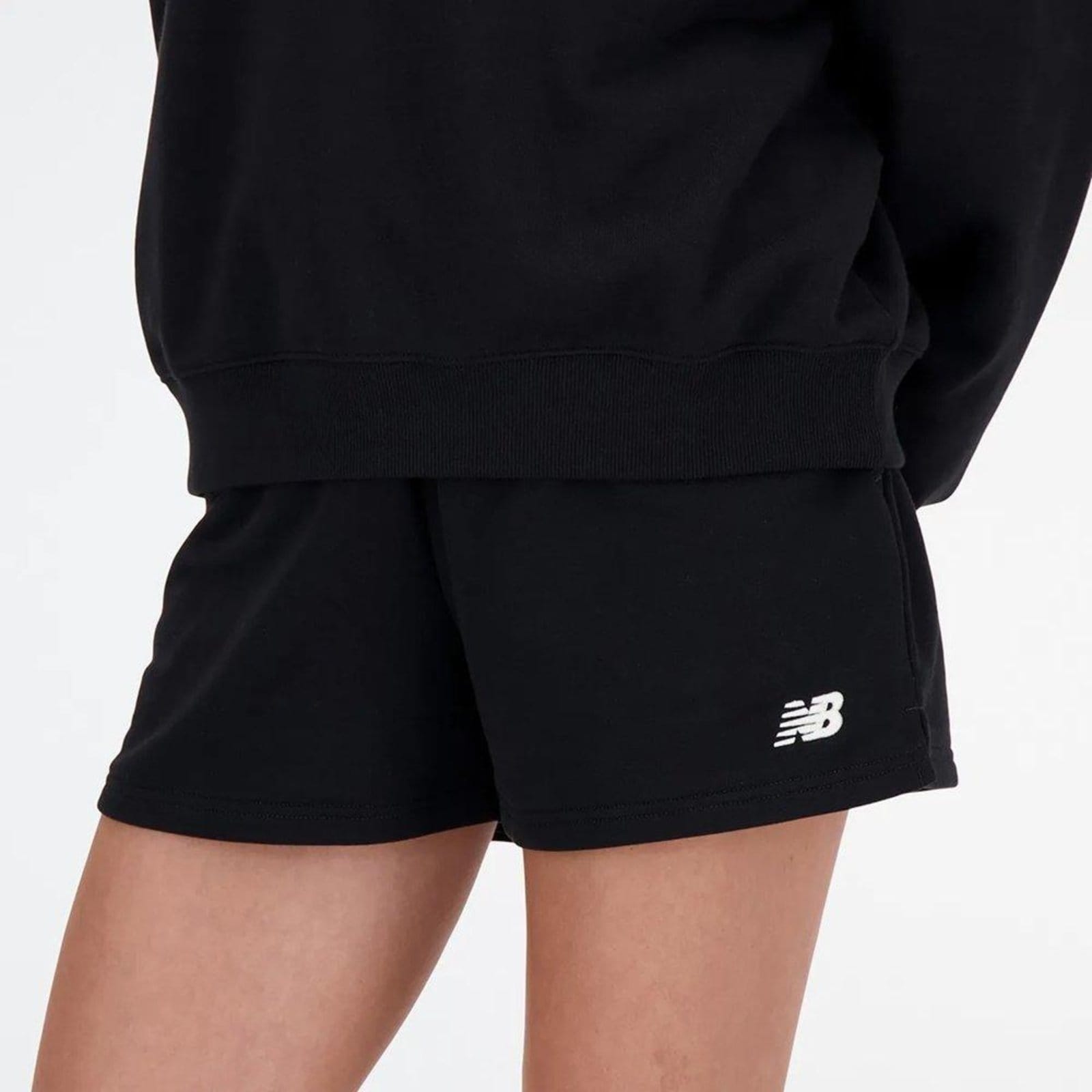 Vista 2 Short Feminino New Balance Moletom Essential 1233888 New Balance preto