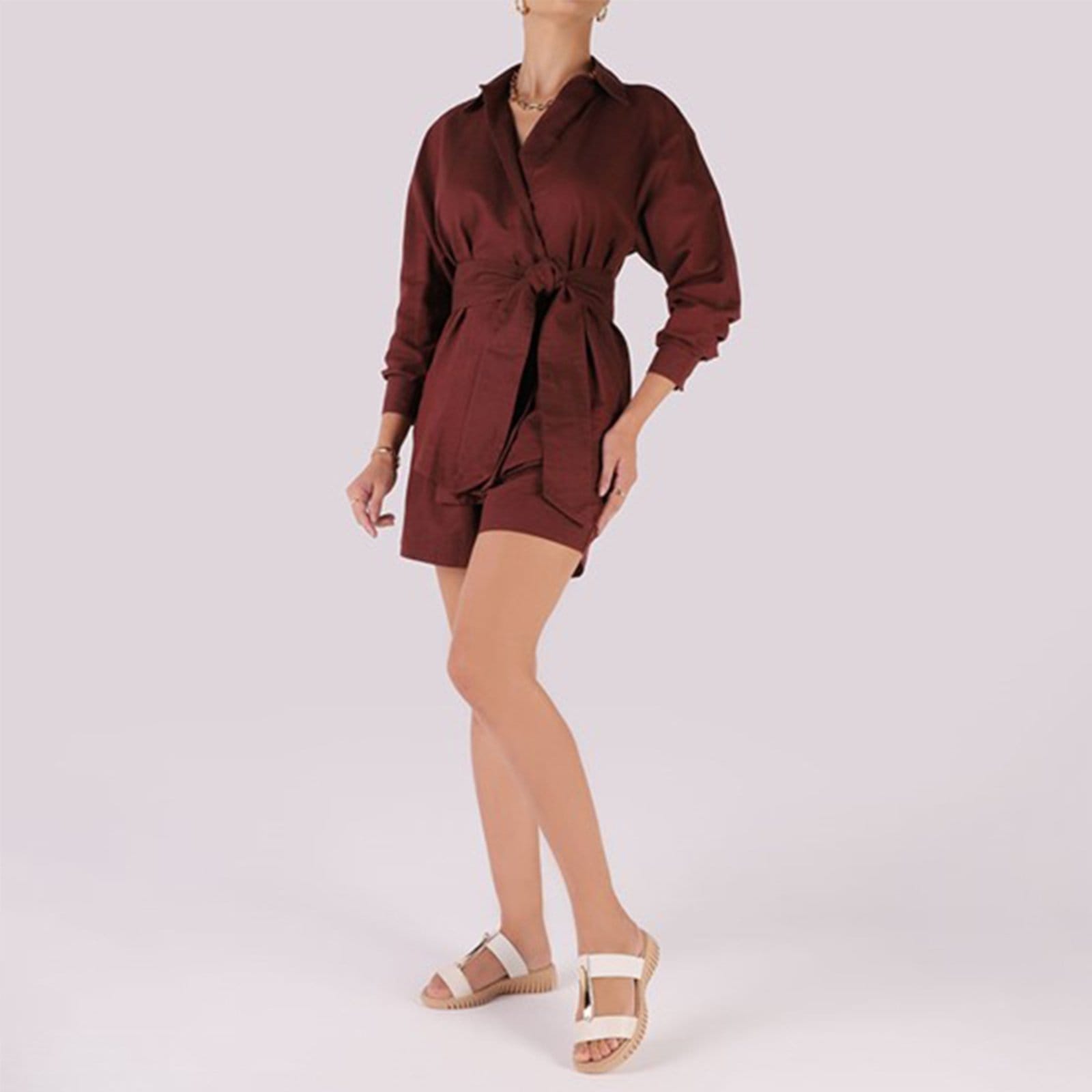 Vista 2 Tamanco Salto Baixo Couro Enfeite Dourado Usaflex Marfim - 002 Usaflex bege