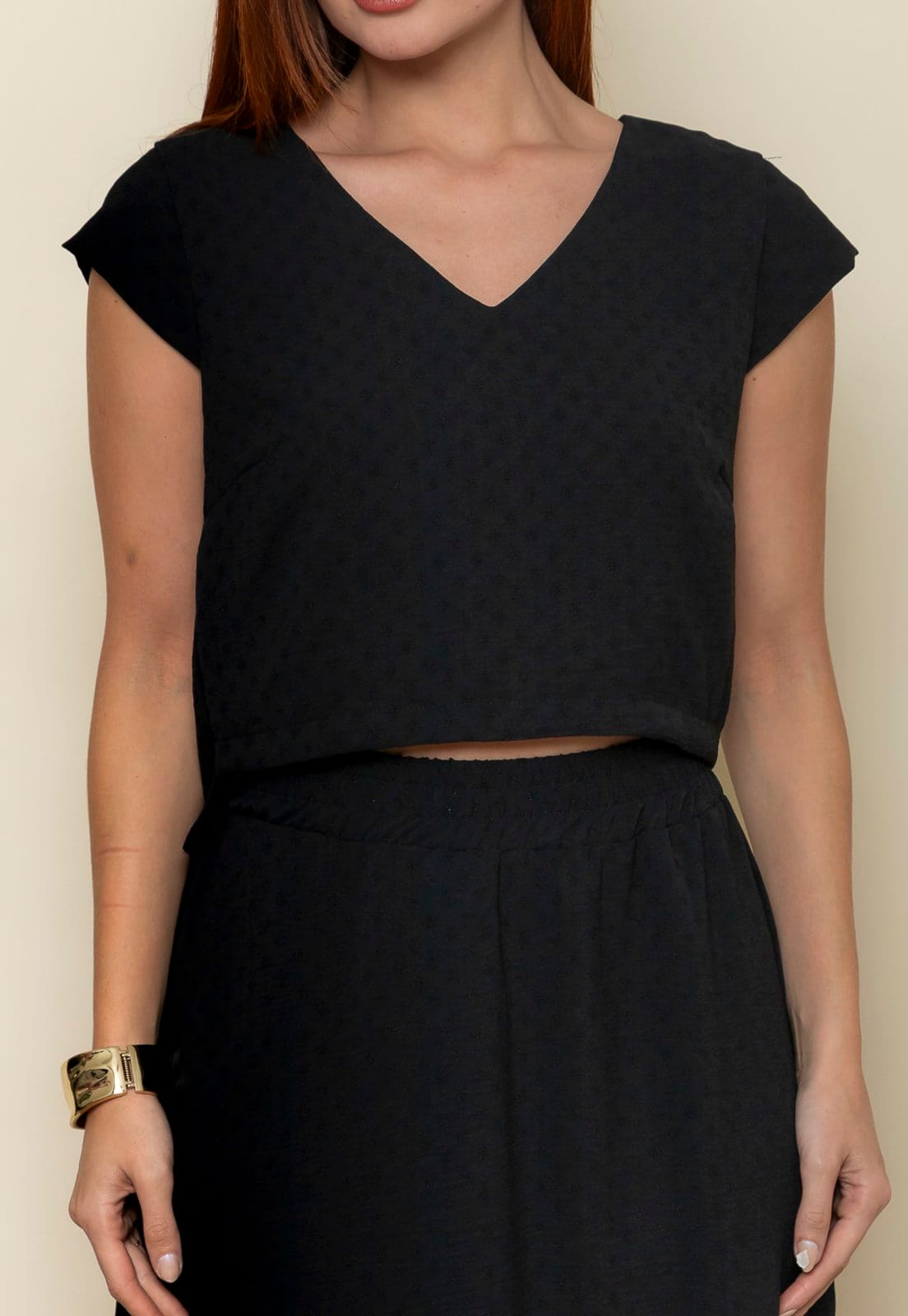 Vista 2 Blusa Aura Ayla Duna Diamante Aura preto