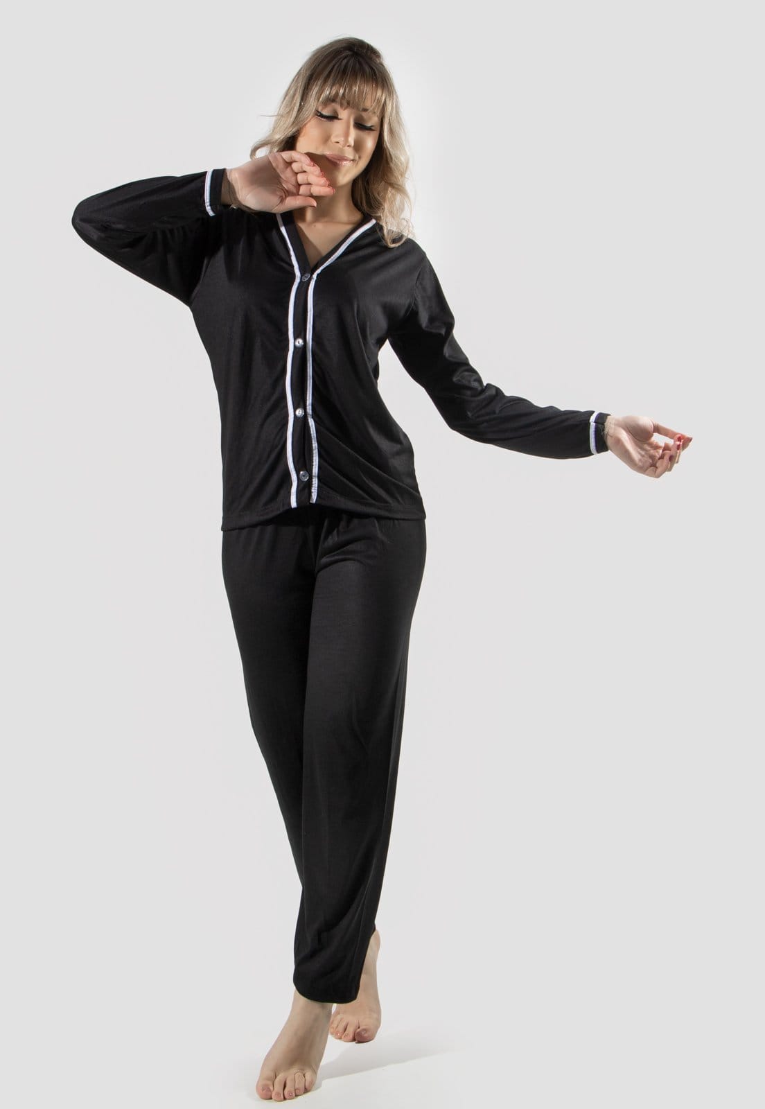 Pijama Blogueira Longo Aberto Botões