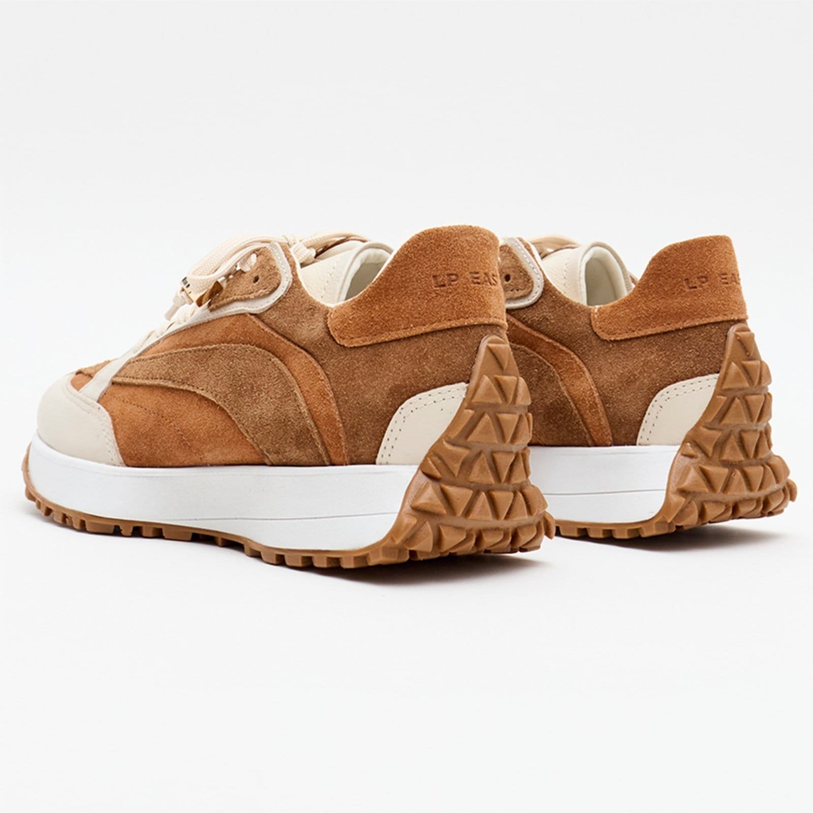 Vista 2 Tênis Easy Lança Perfume Chunky Pontas Ou26 Feminino Easy Lança perfume marrom