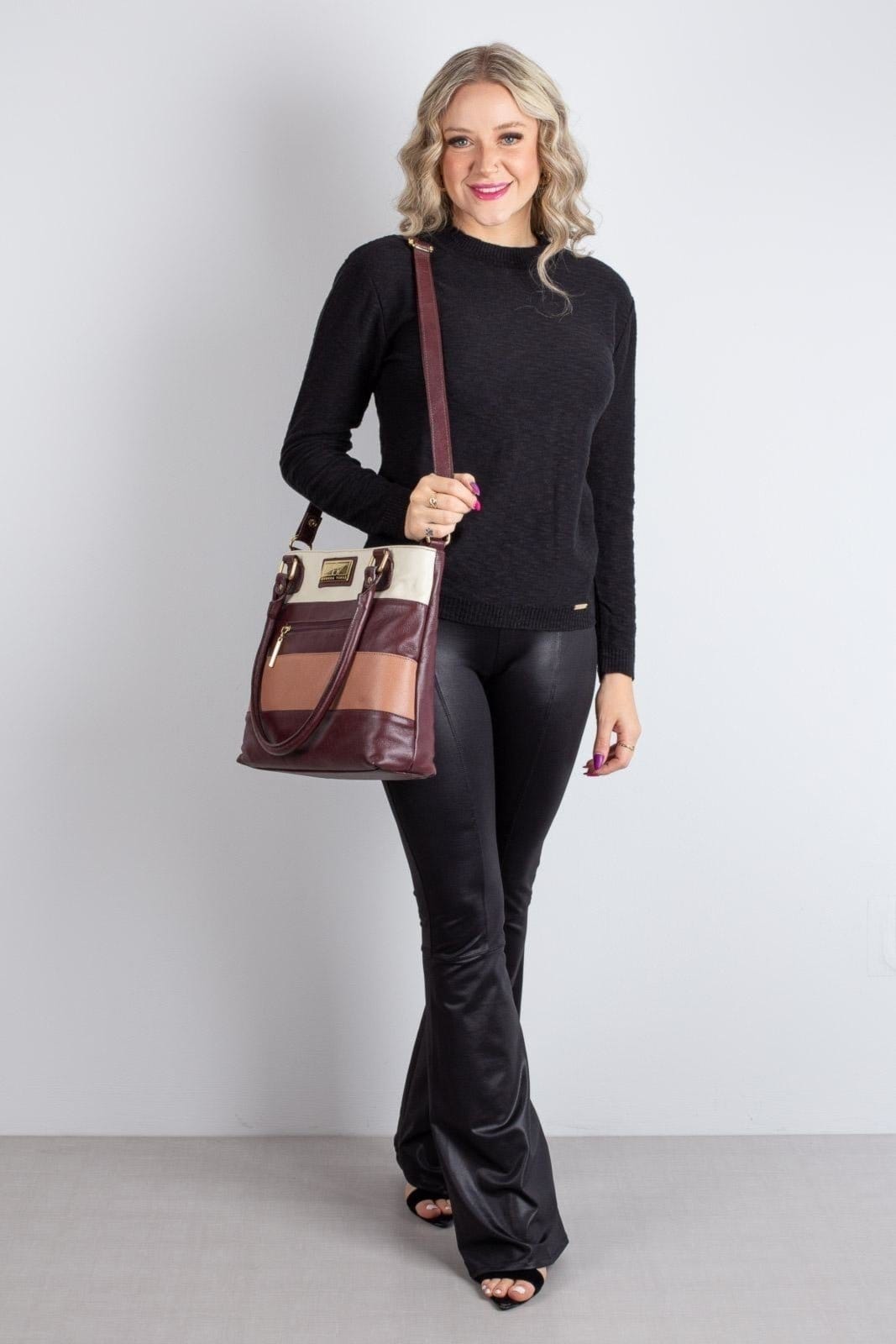 Bolsa de ombro em couro Alice - Marsala/Bege