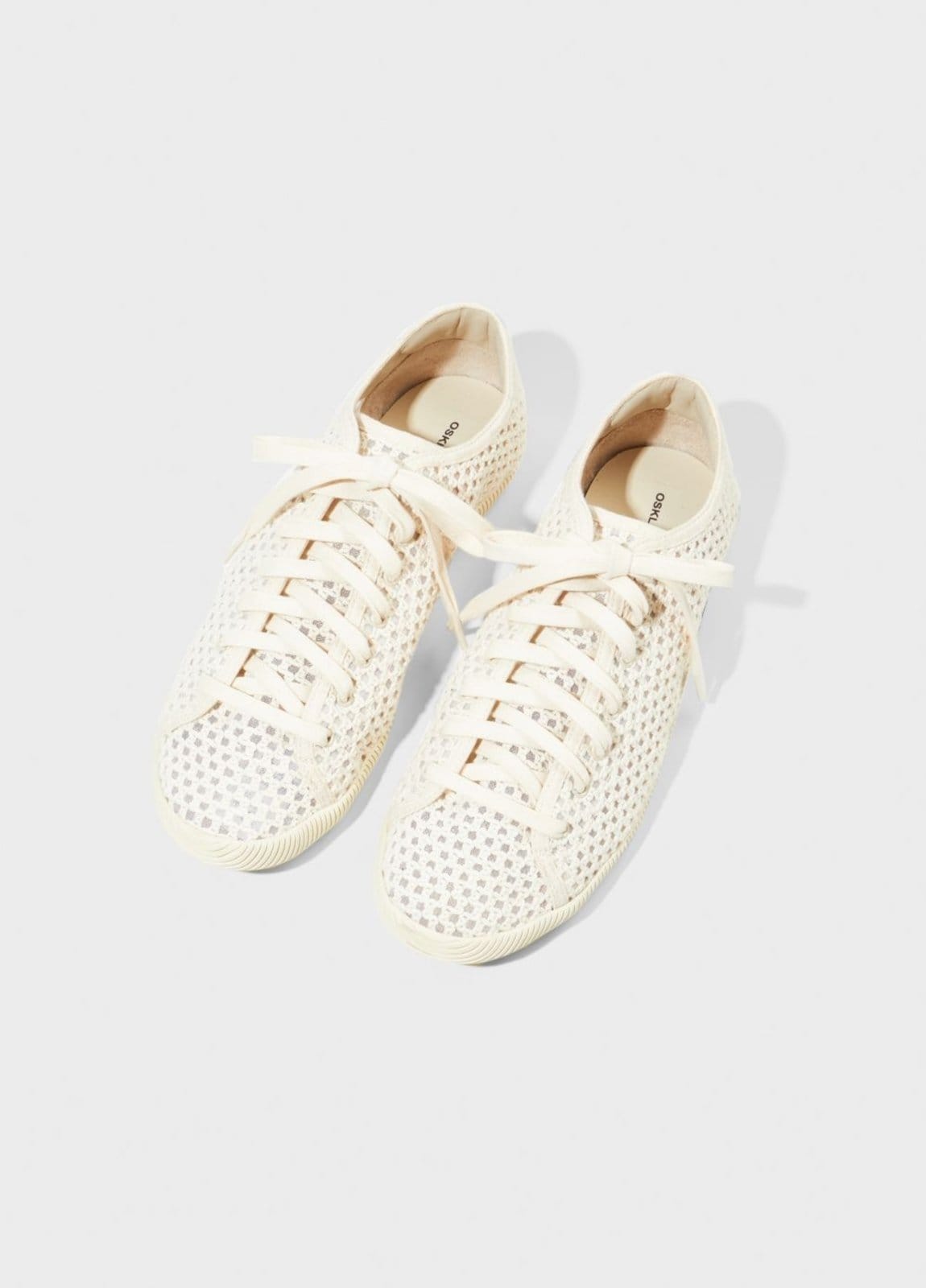 Vista 2 Tênis arpoador tela Osklen off-white