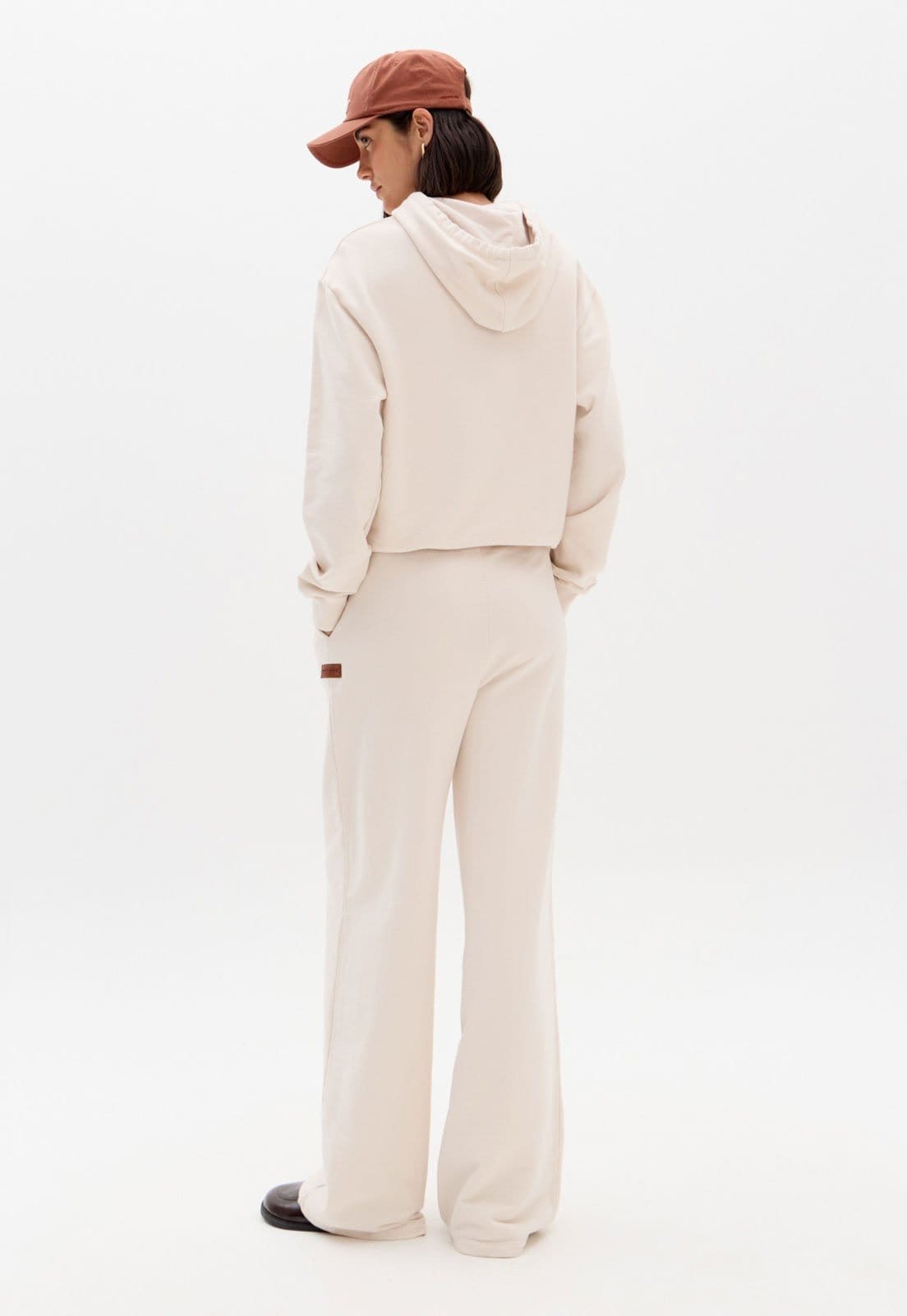 Vista 2 Calça Feminina Lança Perfume Cós Elástico Off-White Lança Perfume off-white white