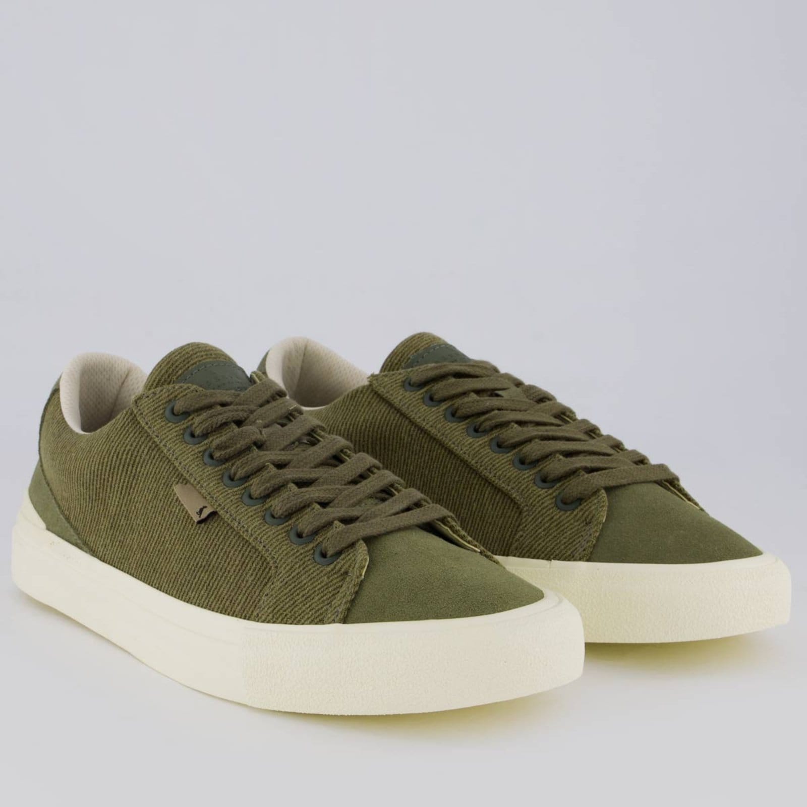 Vista 2 Tênis Reserva Cali Comfy Reserva verde