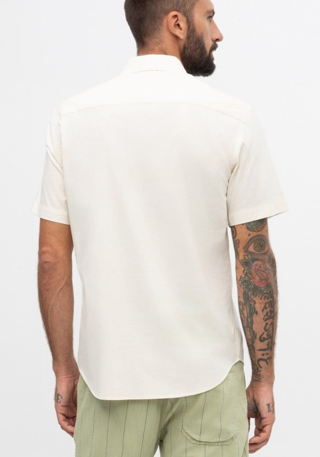 Camisa Manga Curta Masculina Slim em Tecido Linho - 2