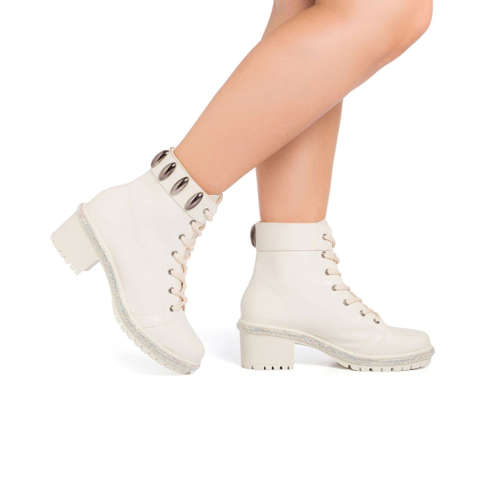 Vista 2 Bota Coturno Feminino Stessy Shoes Cano Baixo Strass Tratorada Lesma Moda Off White Stessy Shoes prata velho white