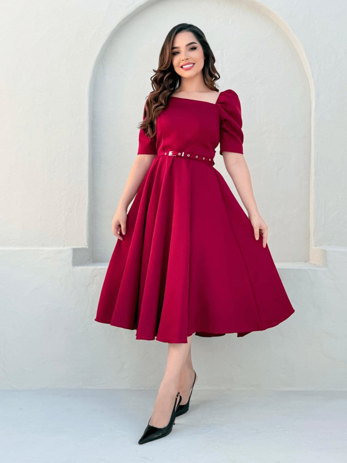 Vestido Midi Social Elegante Decote Quadrado Assimétrico de Festa Convidada Marsala
