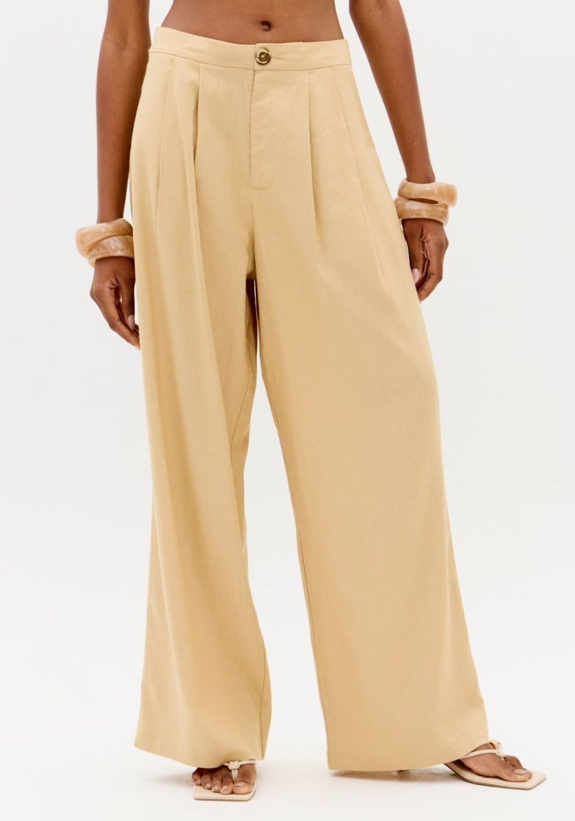 Vista 2 Calça Reta Cintura Alta Com Linho Lança Perfume bege