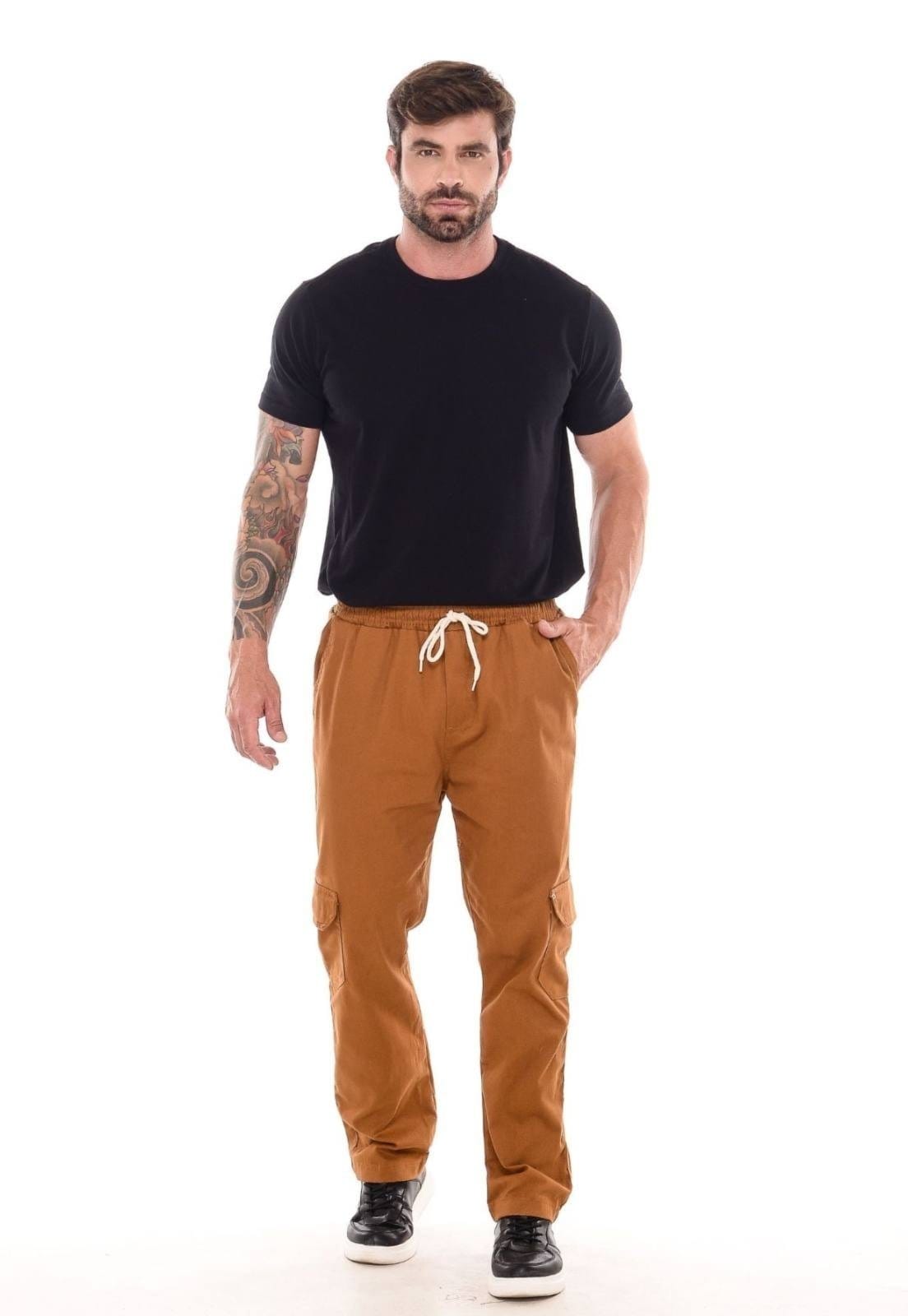 Vista 2 Calça Jogger Mys com Bolso Cargo Sem Punho Ethereal Jeans caramelo
