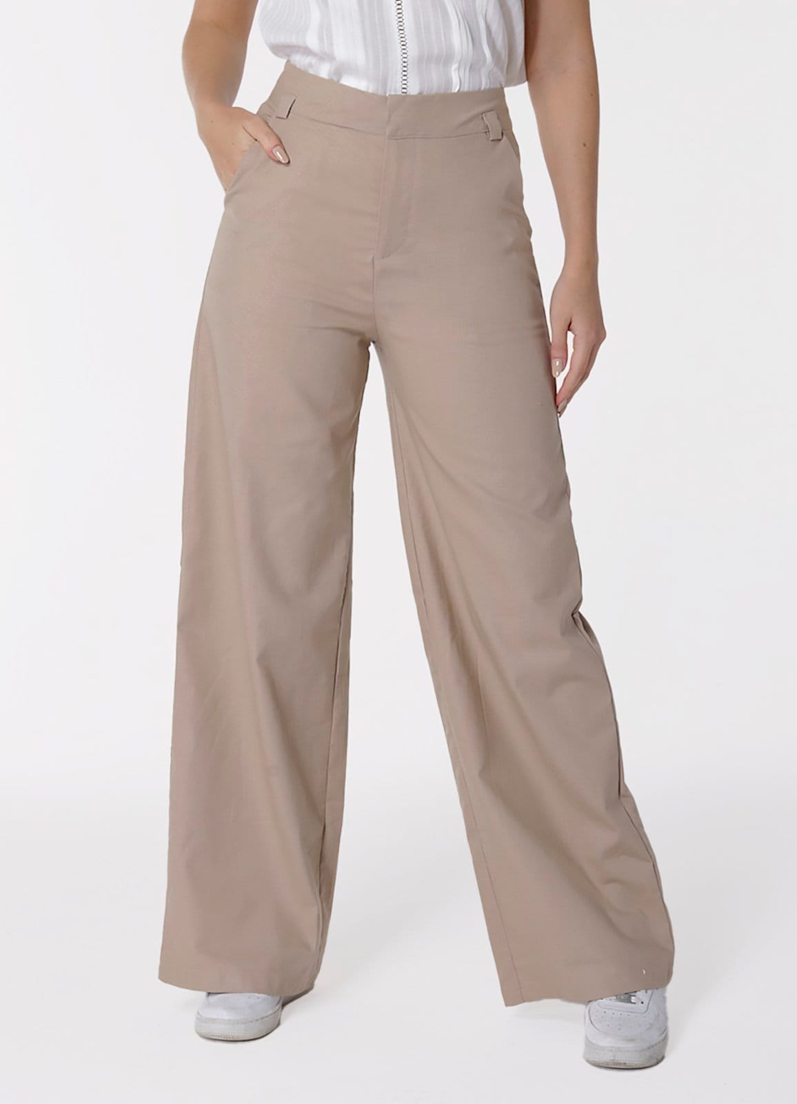 Vista 2 Calça de Linho Claro Pantalona Alfaiataria Feminina SOB marrom