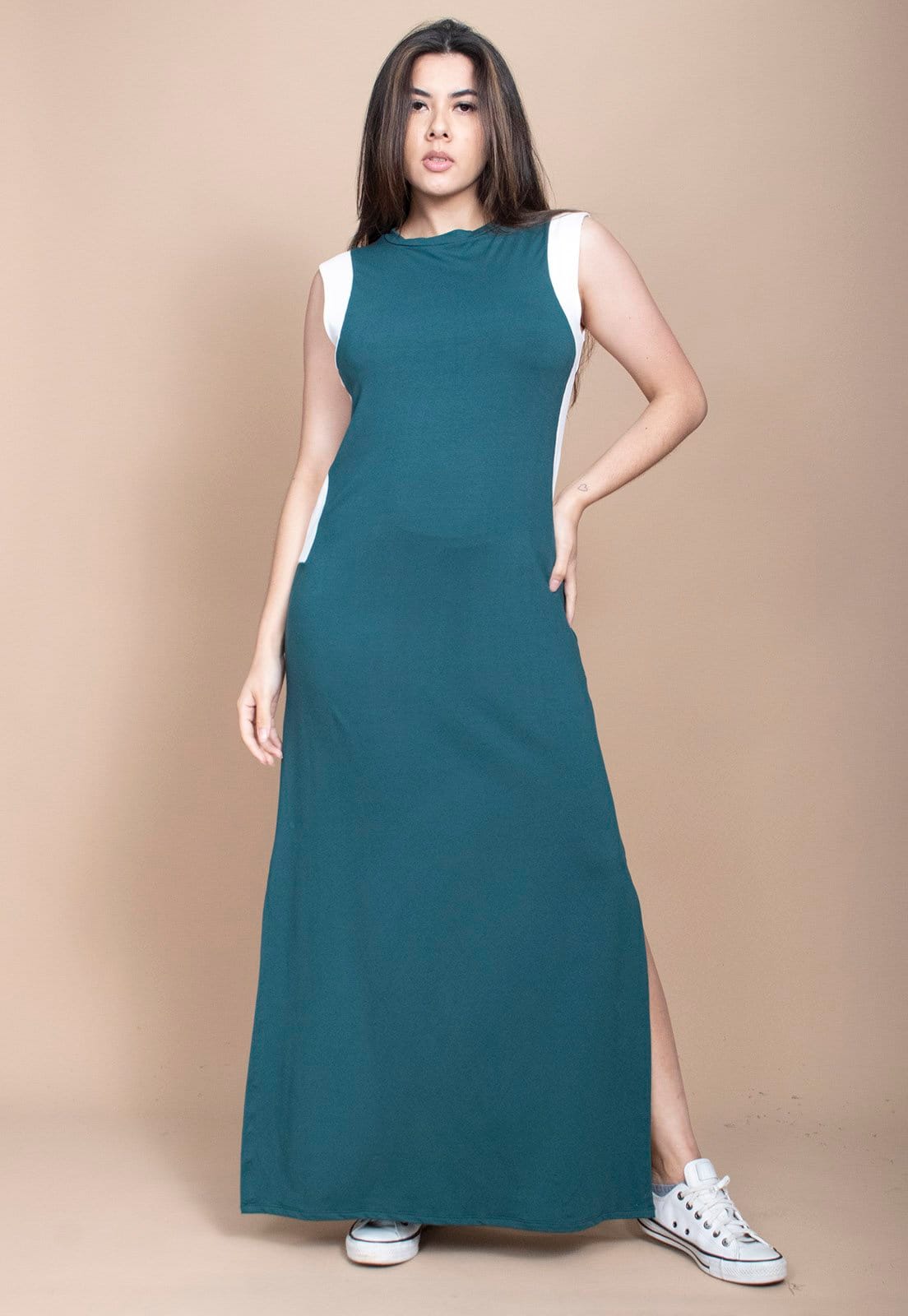 Vista 2 Vestido Cabanafree Longo Malha Verde com Detalhes Branco Cabanafree branco verde