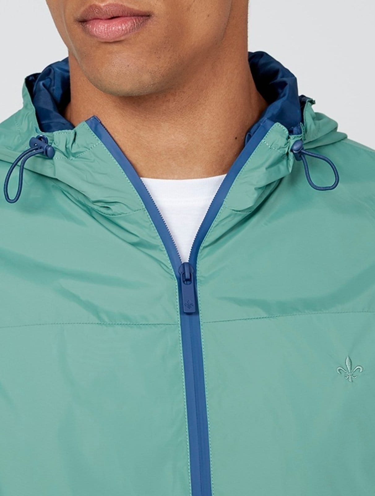Vista 2 Jaqueta Dudalina Masculina Nylon Hoodie Corta Vento Color Médio Dudalina verde