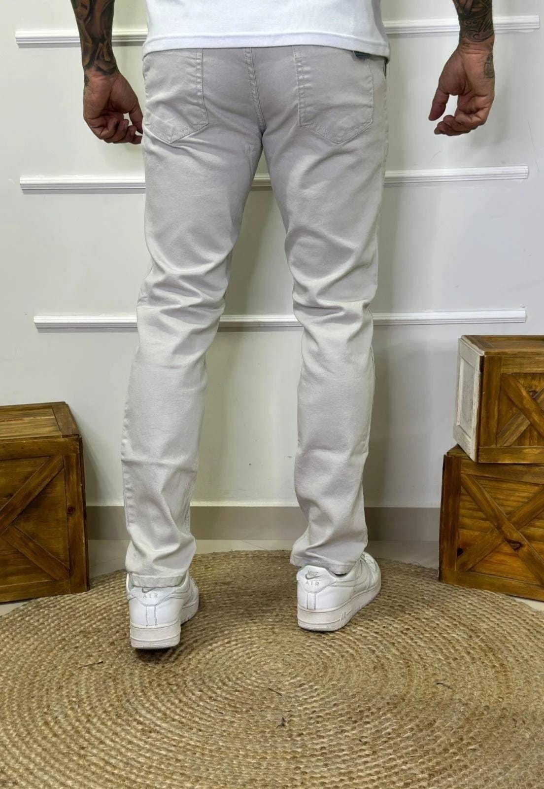 Vista 2 Calça Masculina de Sarja Skinny com Elastano Creme ER ESTILO RENOVADO bege
