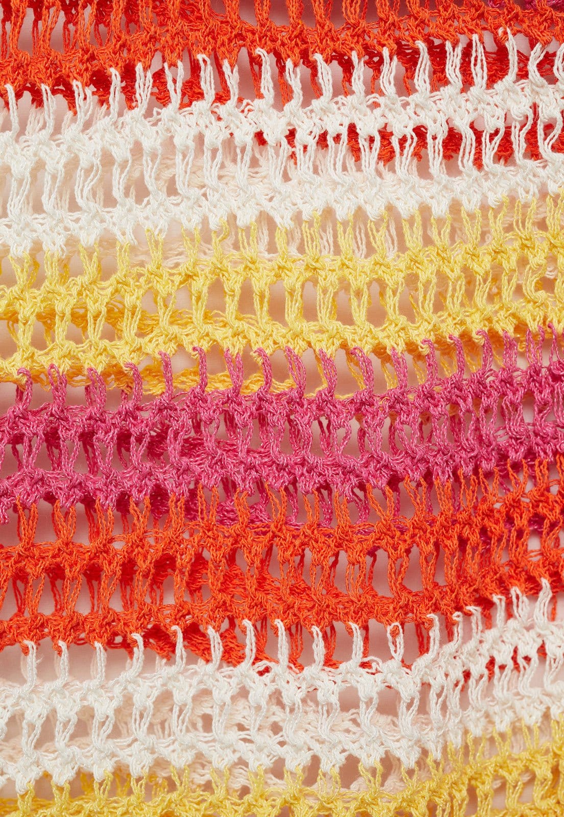 Vista 2 Short Tricot Mango Reto Listrado Vazado Mango laranja