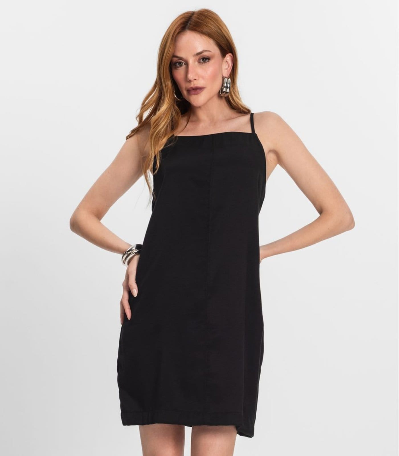 Vista 2 Vestido Feminino Decote Quadrado Endless Endless preto