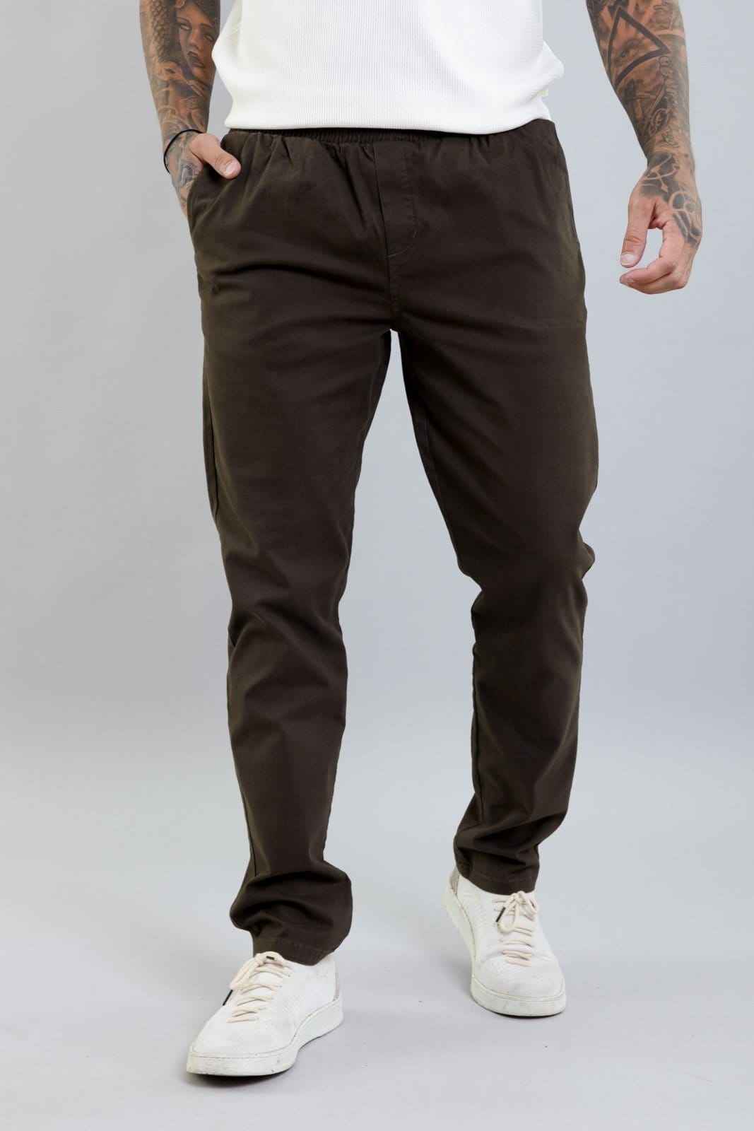 Calça Jogger Masculina de Sarja Slim Fit Conforto e Estilo